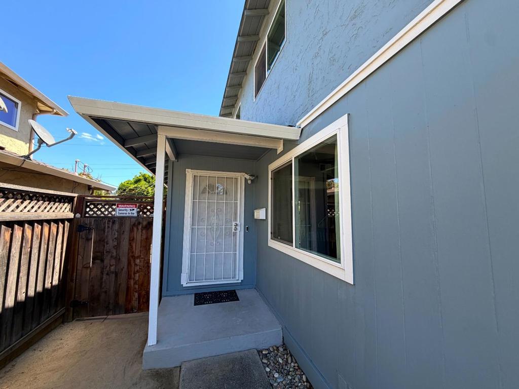 12741276 Flora Avenue Property Photo 11