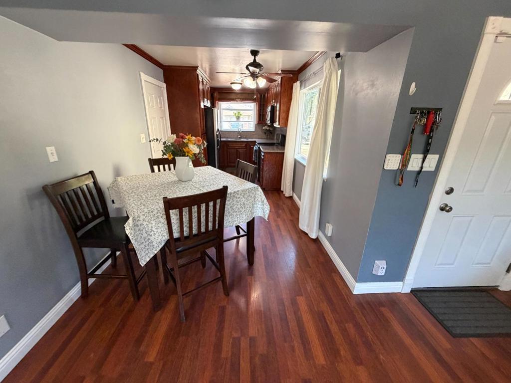 12741276 Flora Avenue Property Photo 15