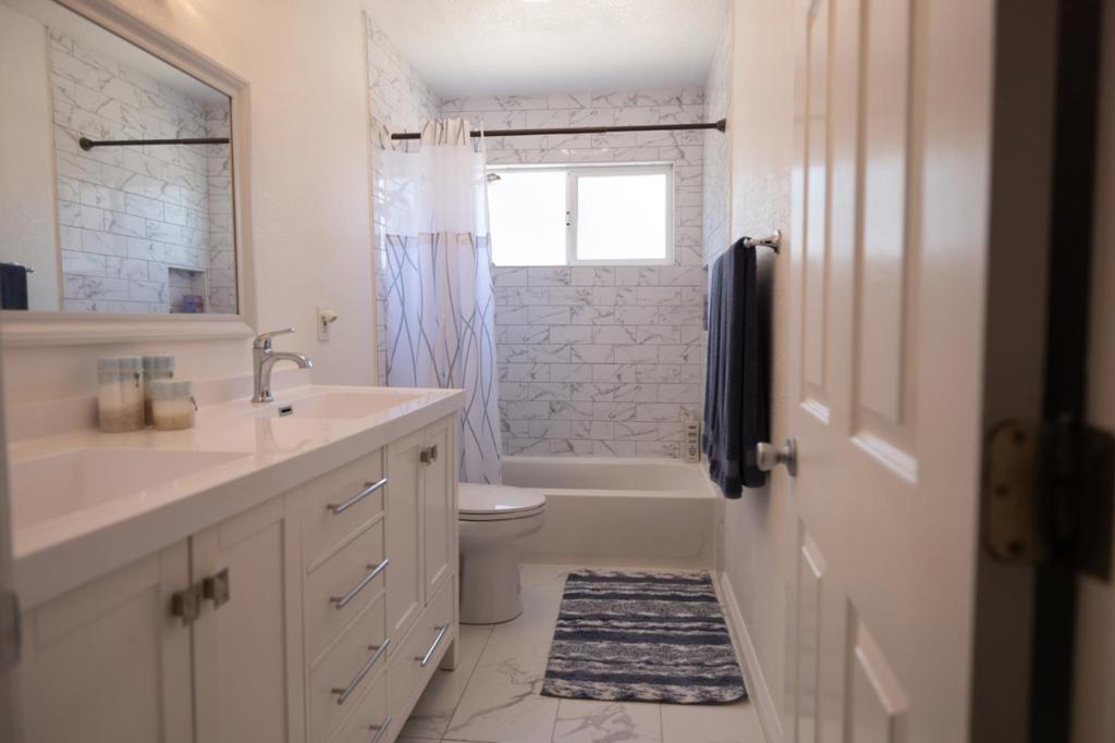 12741276 Flora Avenue Property Photo 23