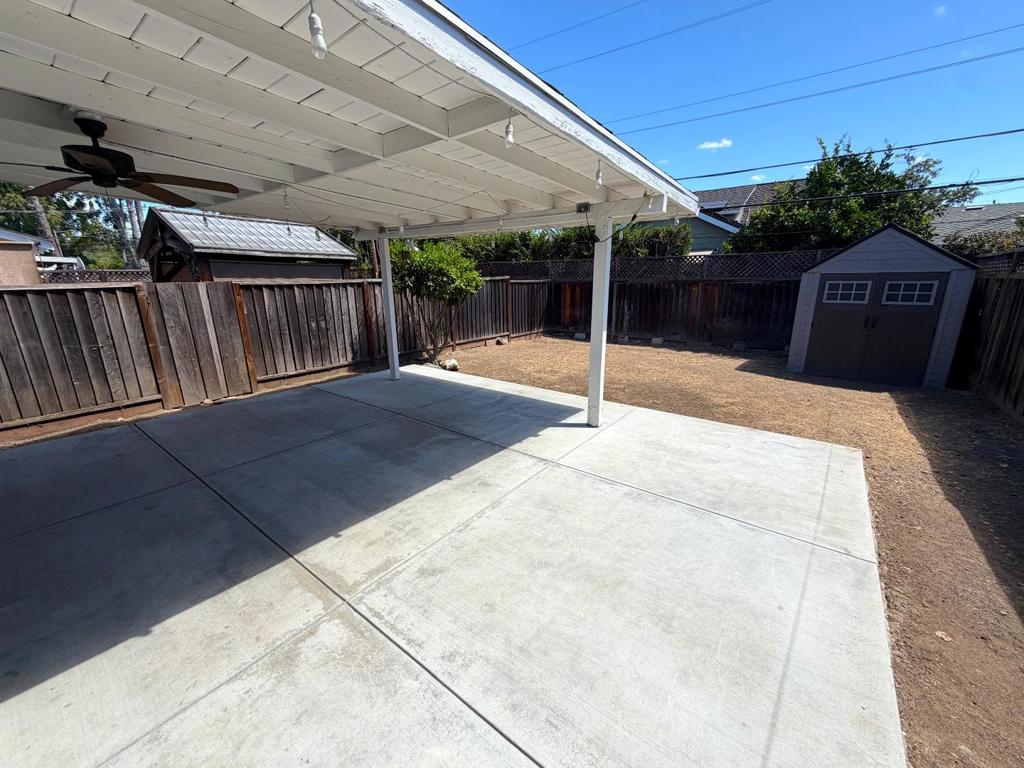 12741276 Flora Avenue Property Photo 32