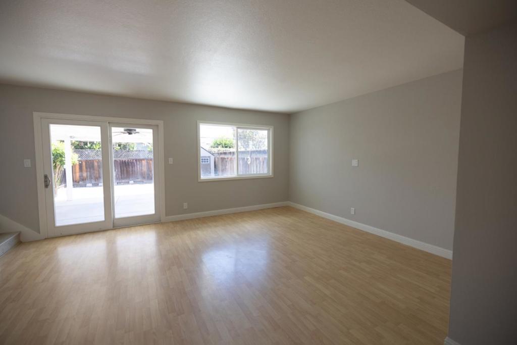 12741276 Flora Avenue Property Photo 38