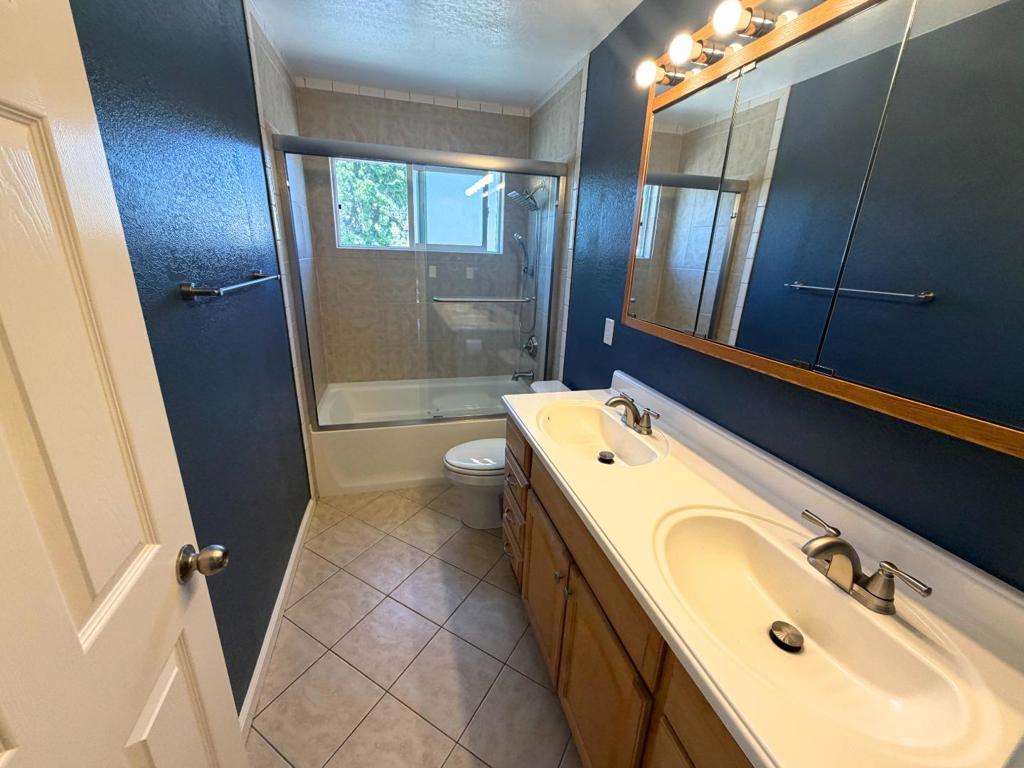 12741276 Flora Avenue Property Photo 43