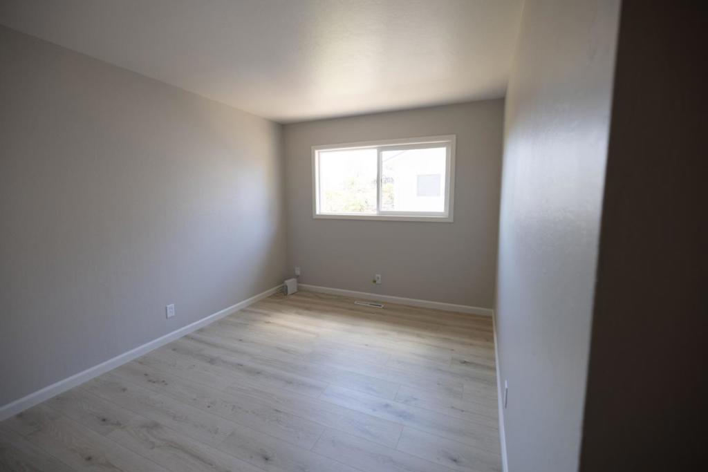 12741276 Flora Avenue Property Photo 47