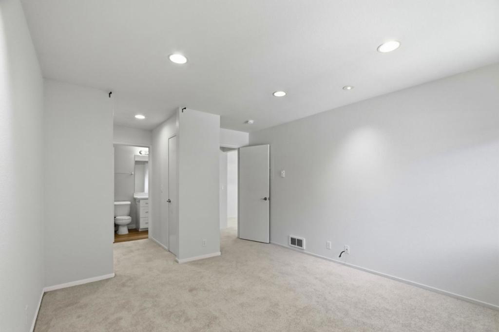 2728 Somerset Park Circle Property Photo 21