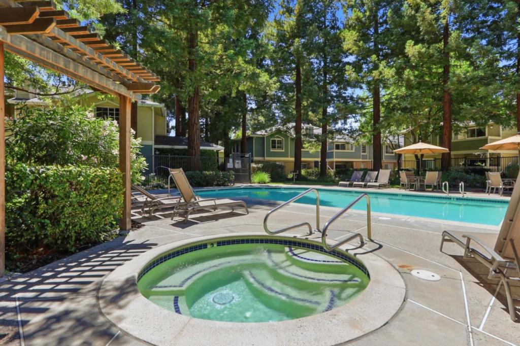 2728 Somerset Park Circle Property Photo 41