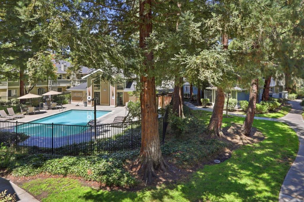 2728 Somerset Park Circle Property Photo 44