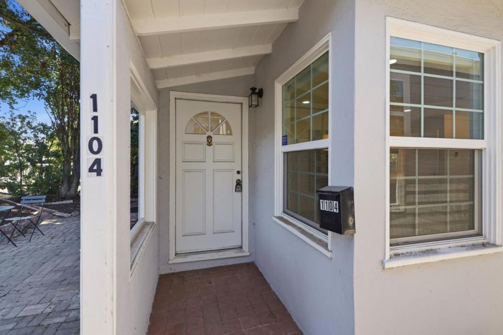 11021104 Palm Avenue Property Photo 1