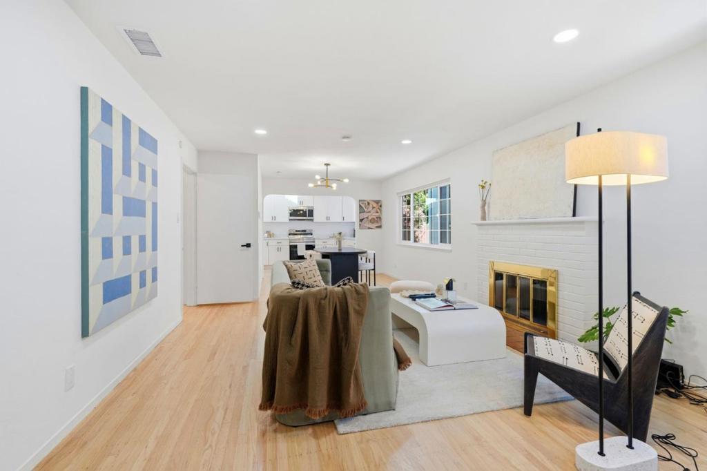 11021104 Palm Avenue Property Photo 8