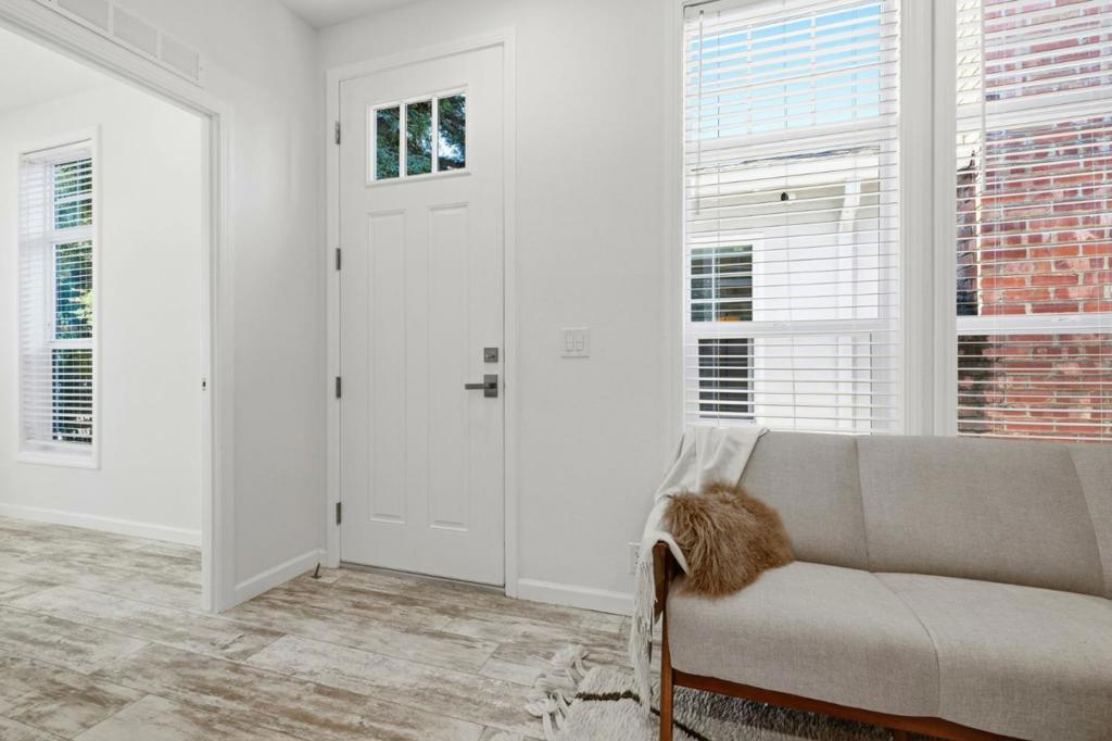 11021104 Palm Avenue Property Photo 21