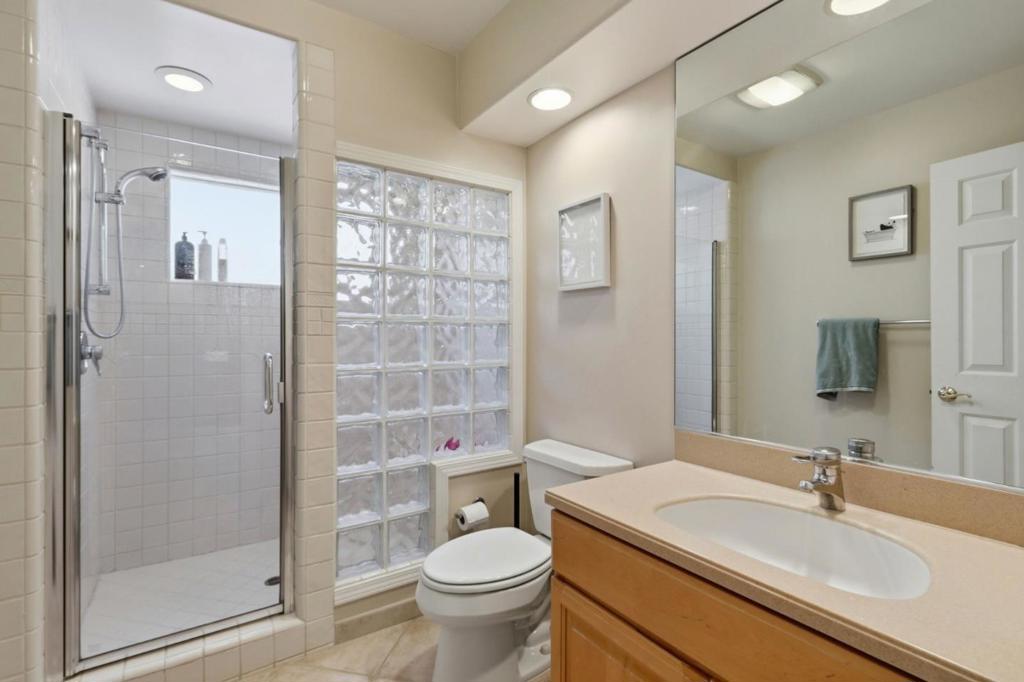 6124 Corte De La Reina Property Photo 27