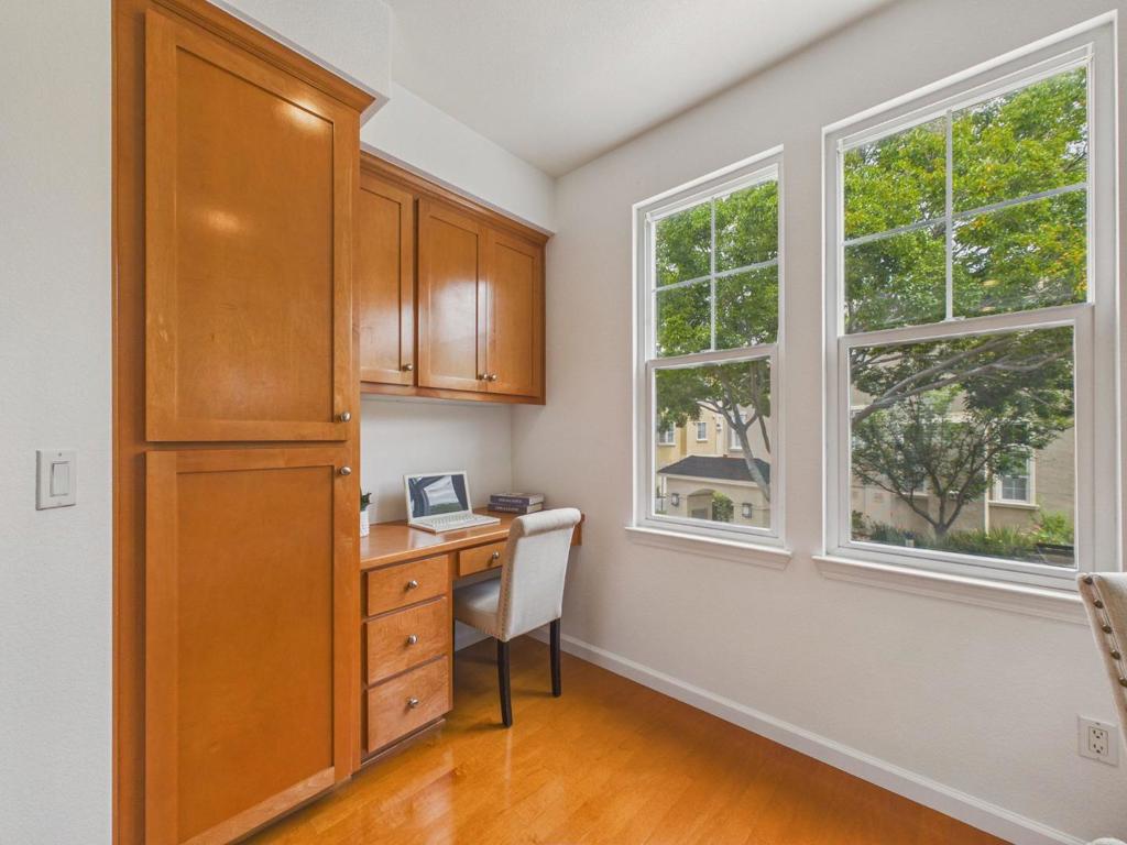 873 Agnew Road Property Photo 11