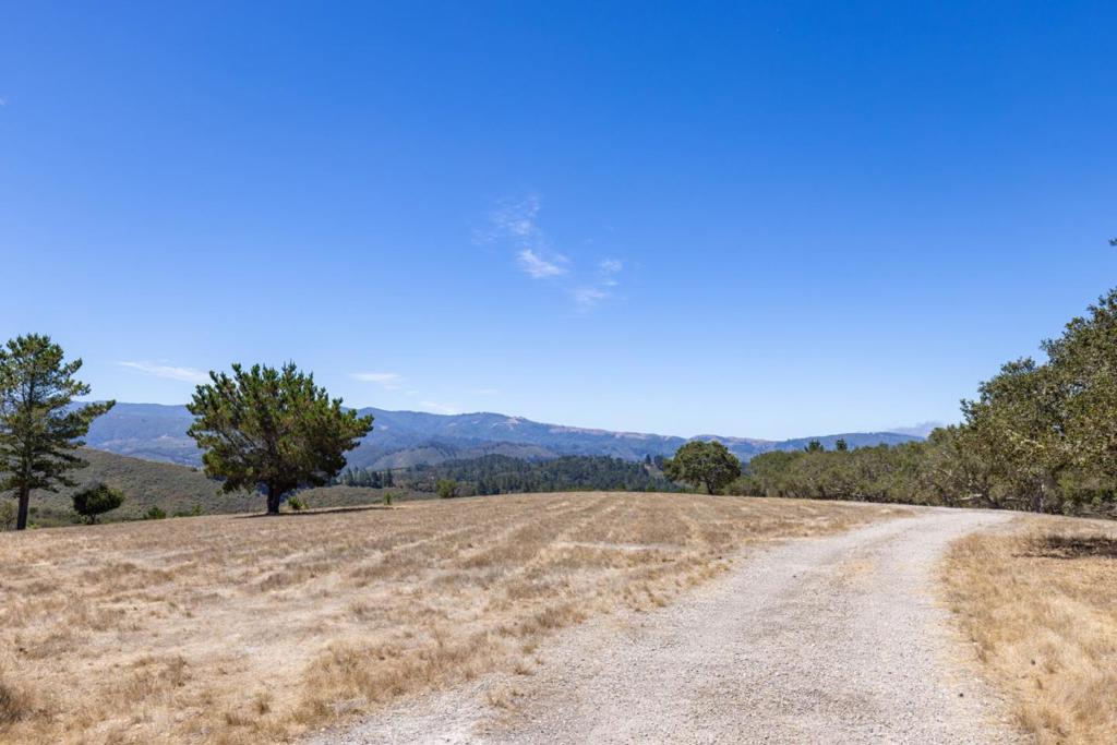 25600 Via Malpaso Property Photo 8