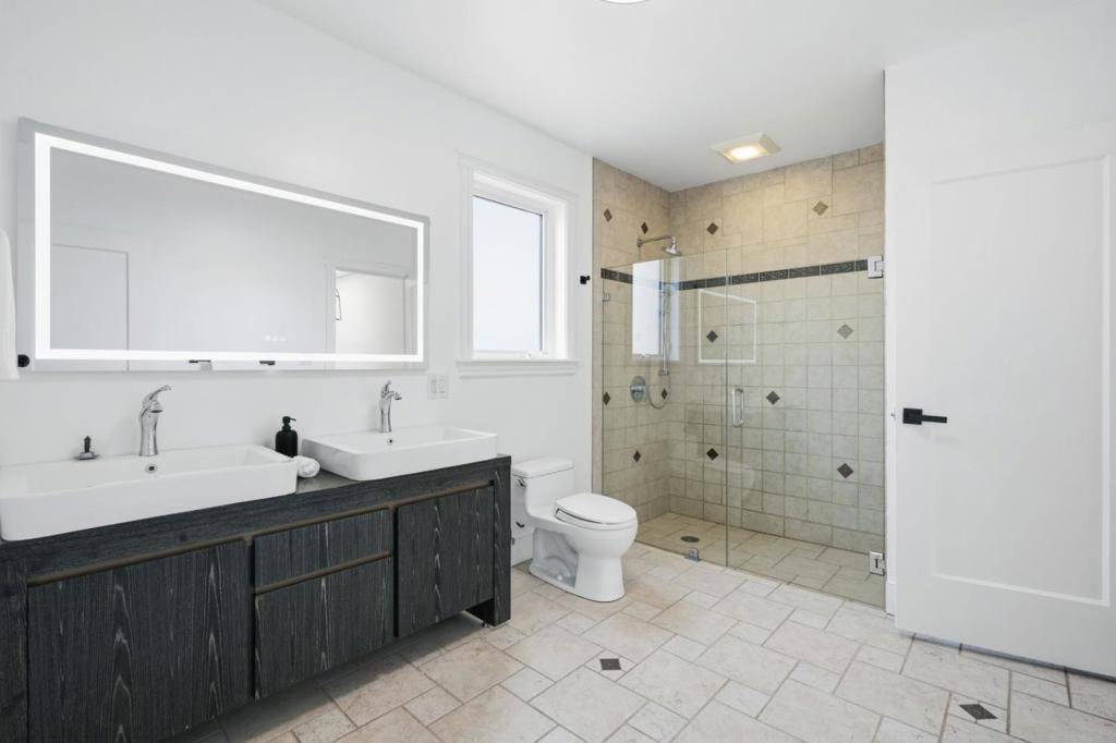 275 Maywood Drive Property Photo 48