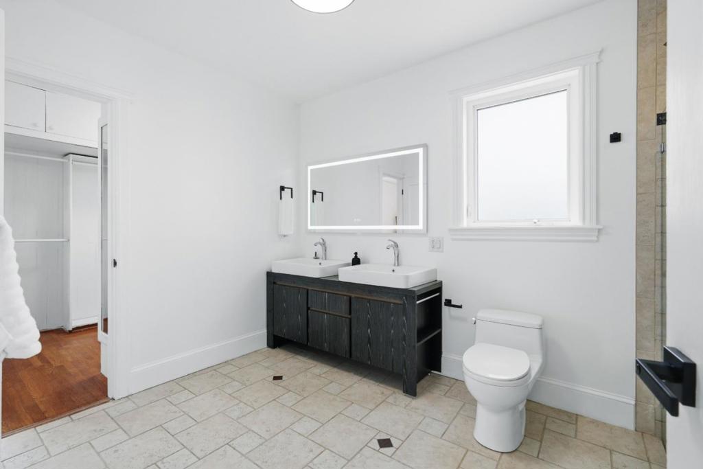 275 Maywood Drive Property Photo 49