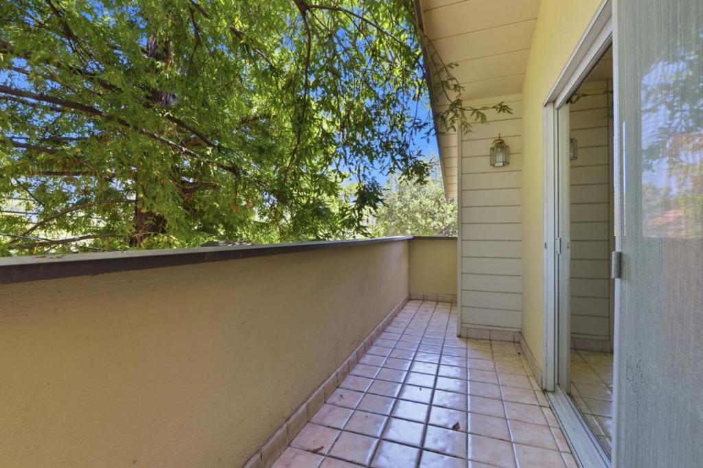 1265 Altschul Avenue Property Photo 25