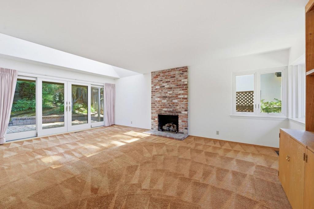 1265 Altschul Avenue Property Photo 31