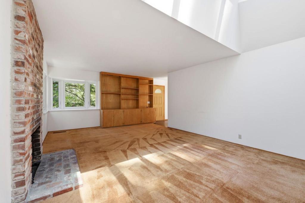 1265 Altschul Avenue Property Photo 33