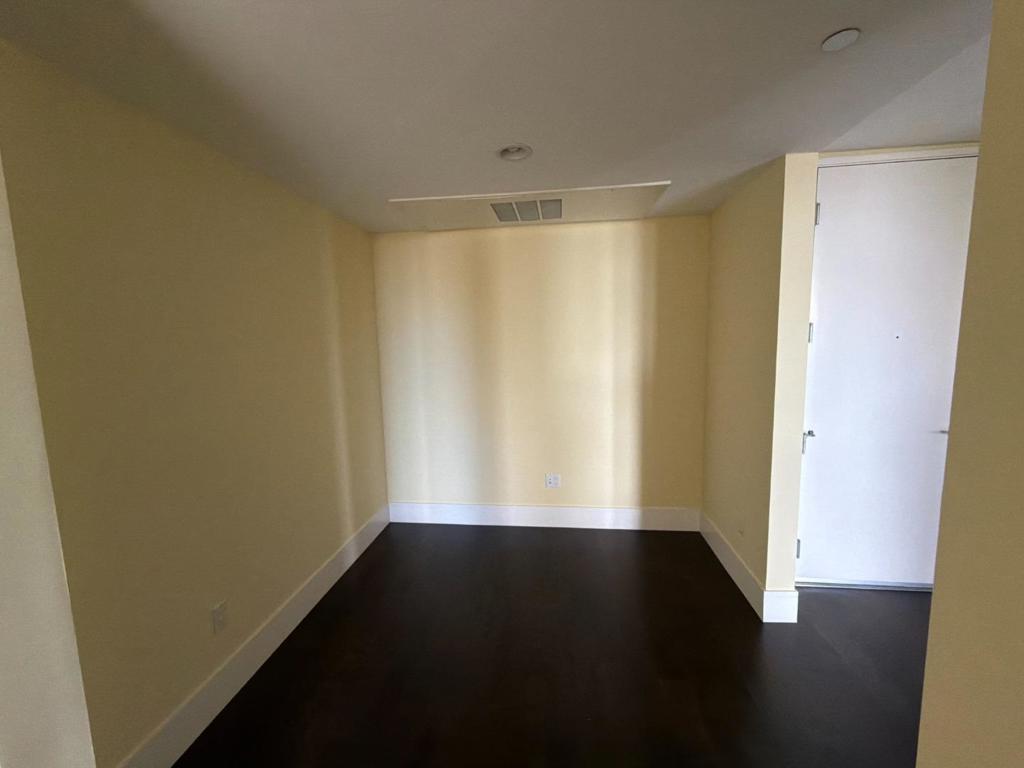 1838 Ogden Drive 413 Property Photo 11