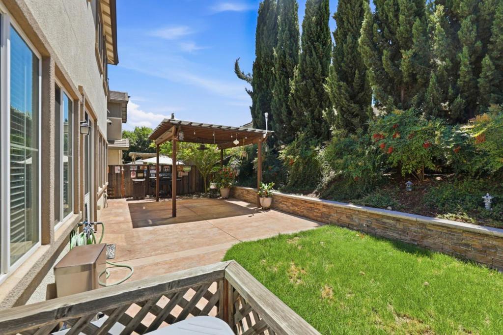 6567 Sanchez Place Property Photo 42