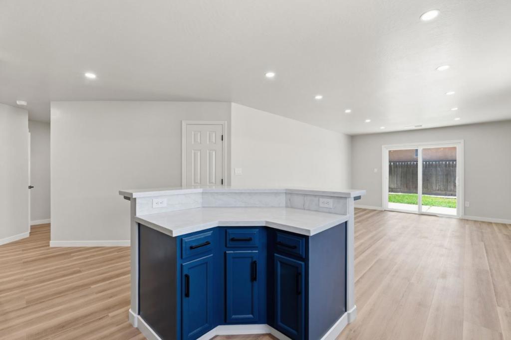 3709 Harris Road Property Photo 13