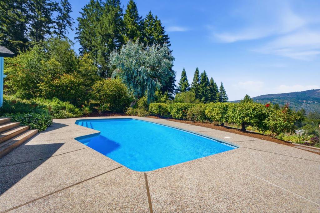 17575 Mountain Charlie Road Property Photo 33
