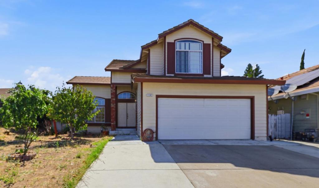 1182 Seasons Drive Property Photo