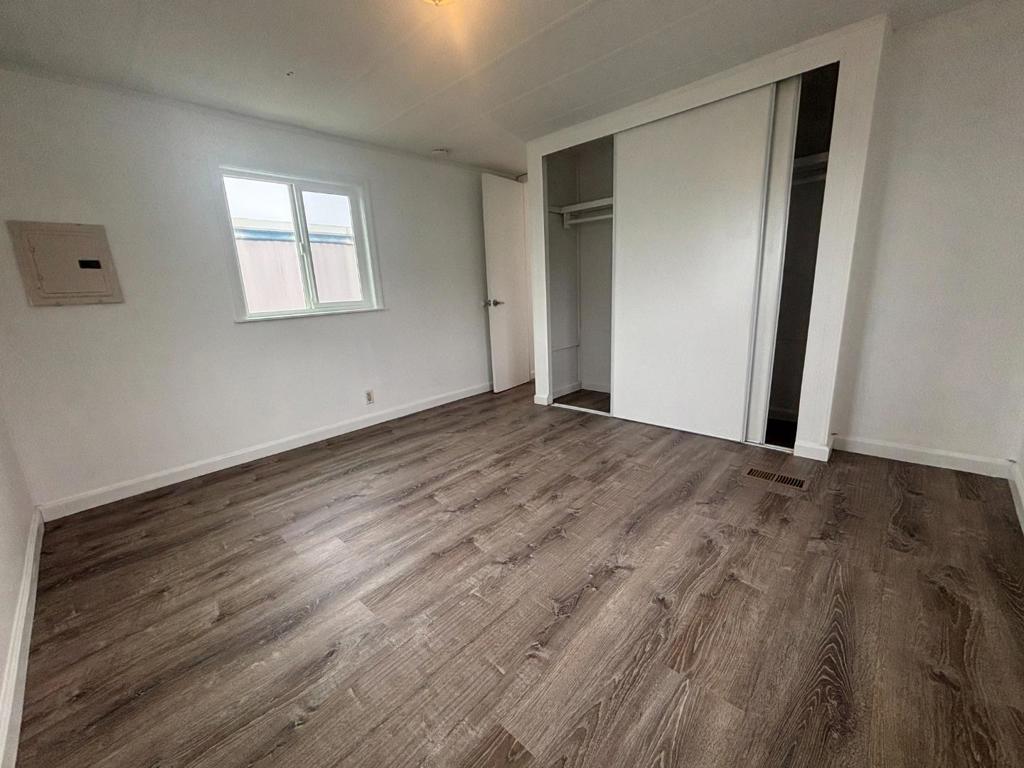 253 2nd Avenue S37 Property Photo 13