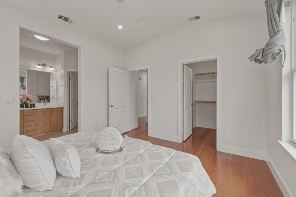 38 Silk Oak Terrace Property Photo 27