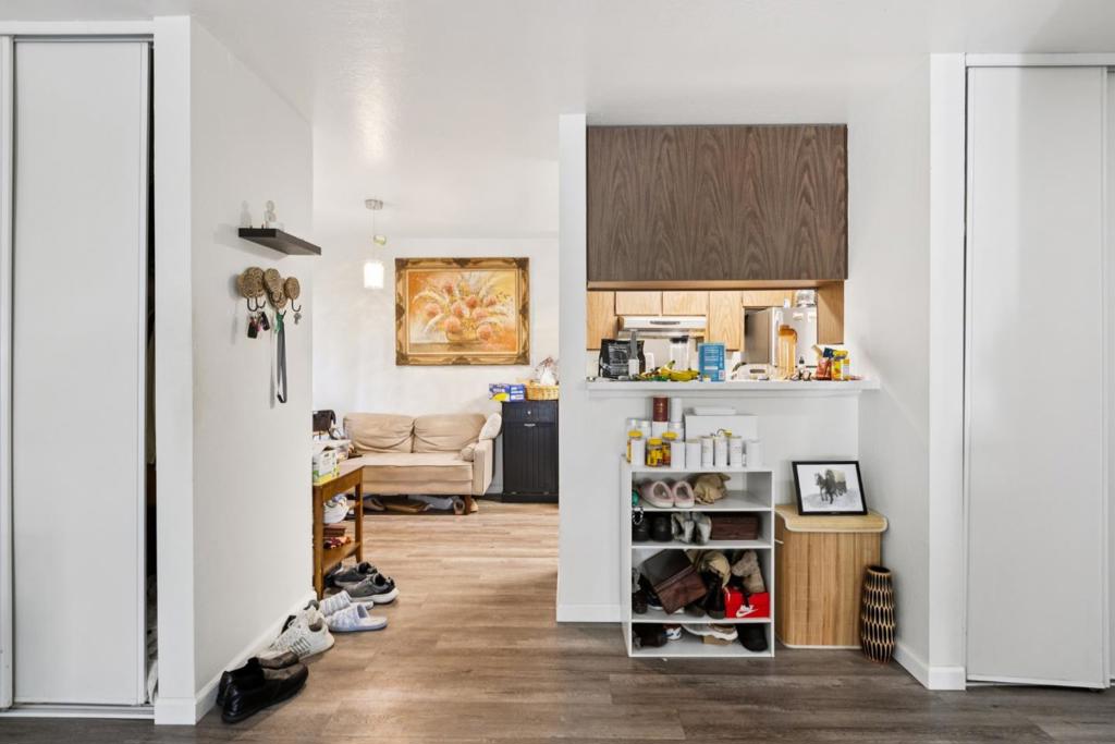 1411 Oxford Street Property Photo 7