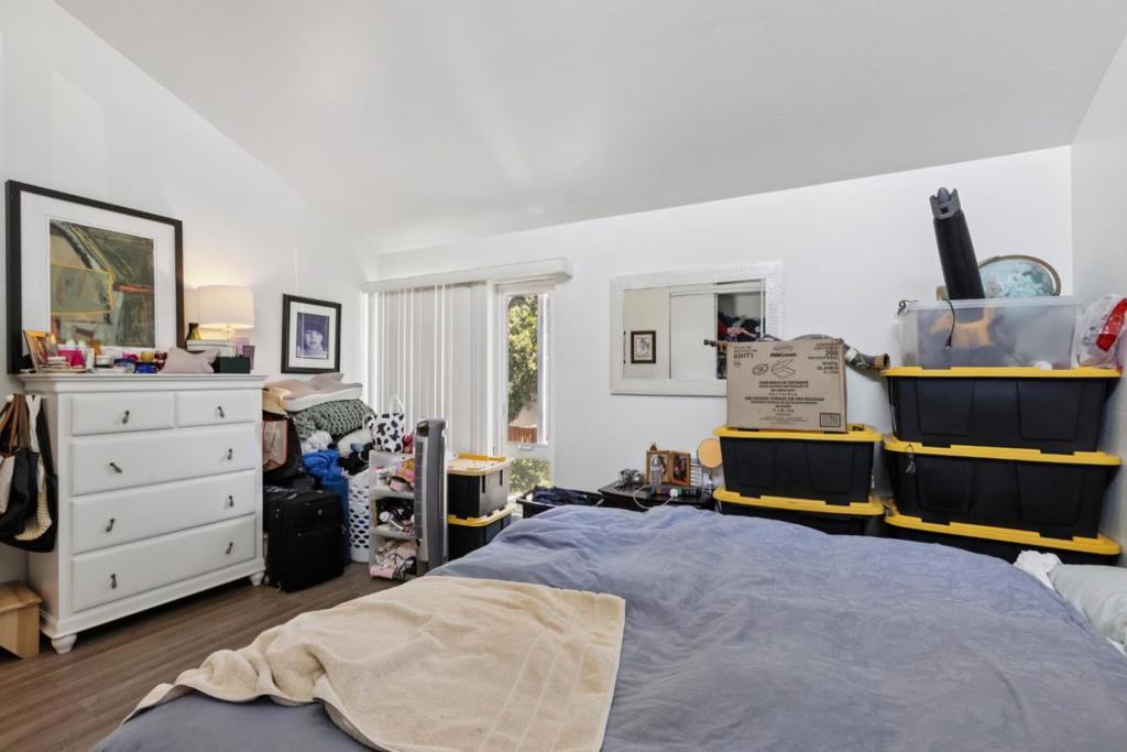 1411 Oxford Street Property Photo 53