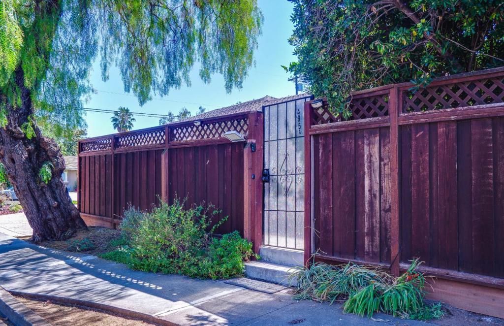 495 Arboleda Drive Property Photo 47