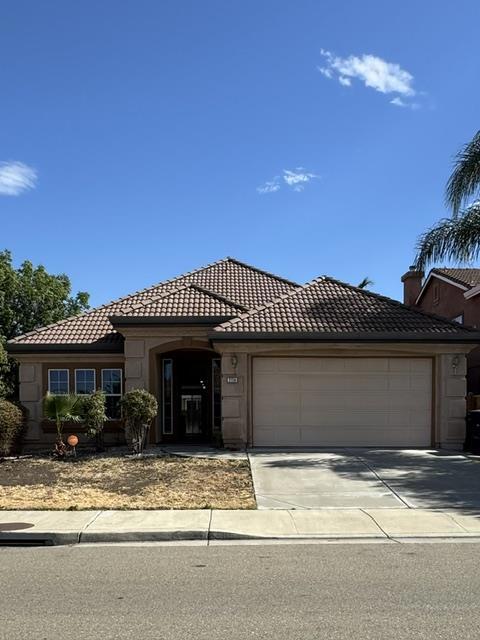 2114 Diego Court Property Photo 2