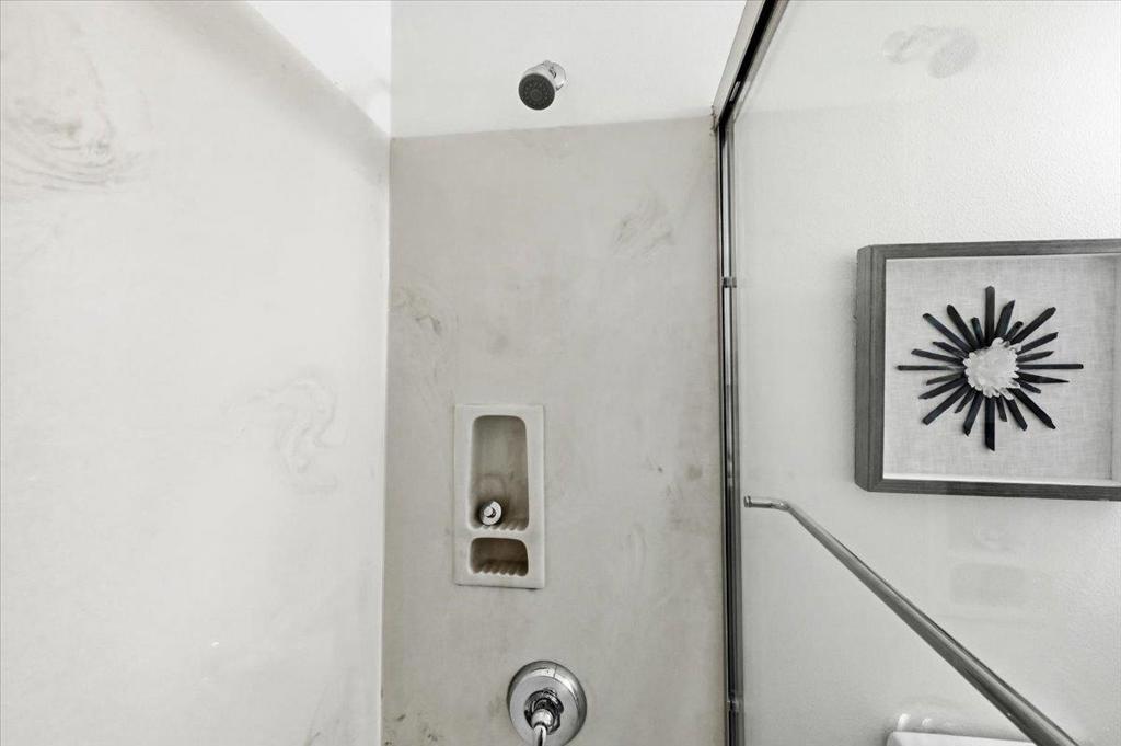718 Bonita Avenue Property Photo 32