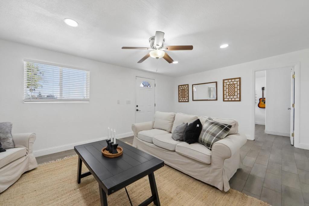 9 Hughes Road Property Photo 8