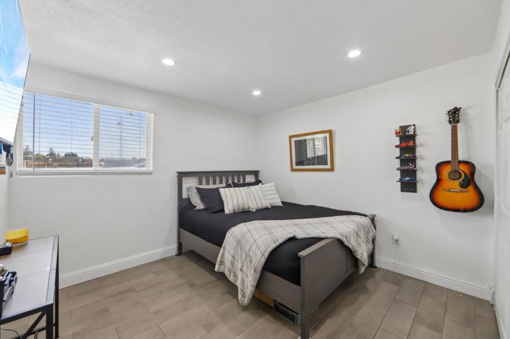 9 Hughes Road Property Photo 20