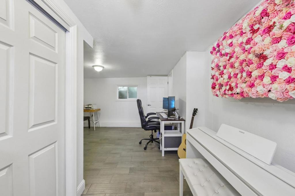9 Hughes Road Property Photo 29