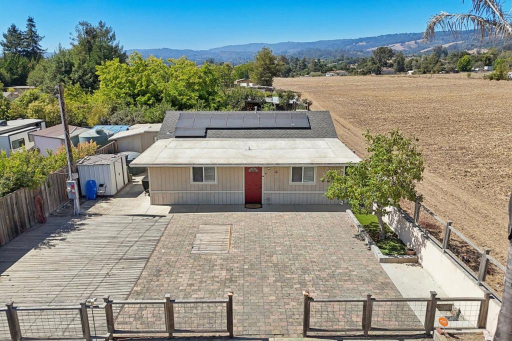 9 Hughes Road Property Photo 36