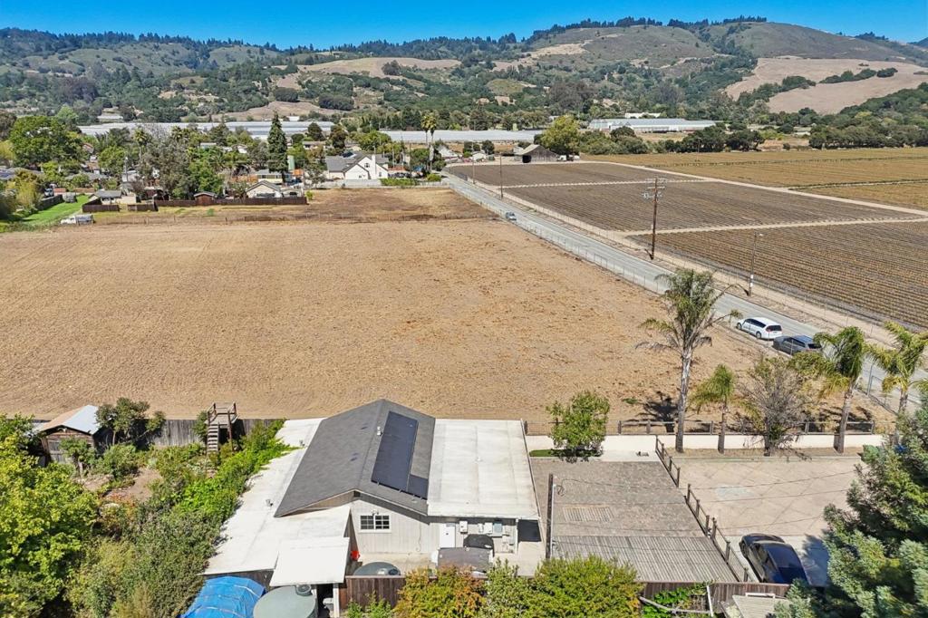 9 Hughes Road Property Photo 39