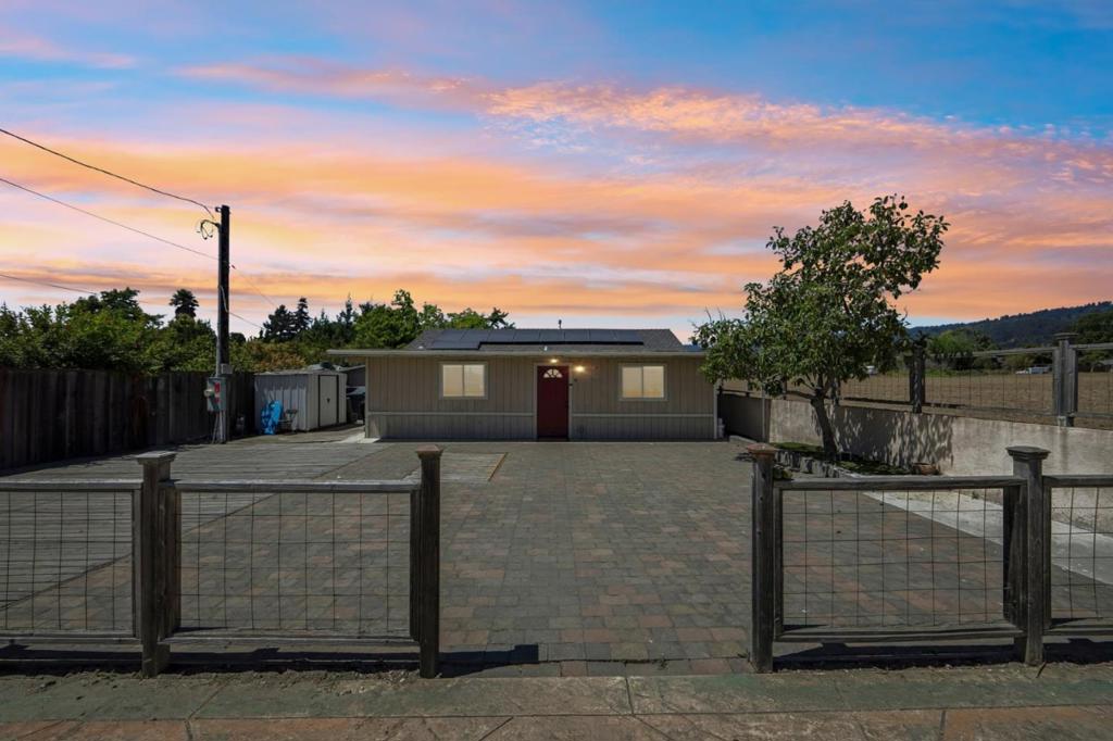 9 Hughes Road Property Photo 43