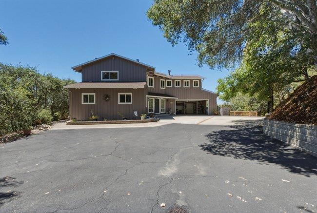 214 Belair Drive Property Photo 2