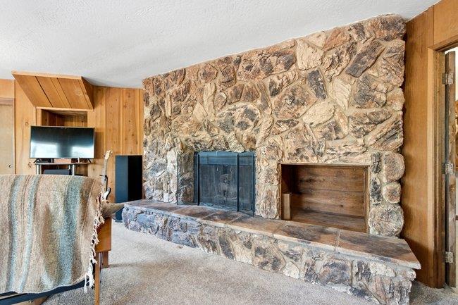 214 Belair Drive Property Photo 7