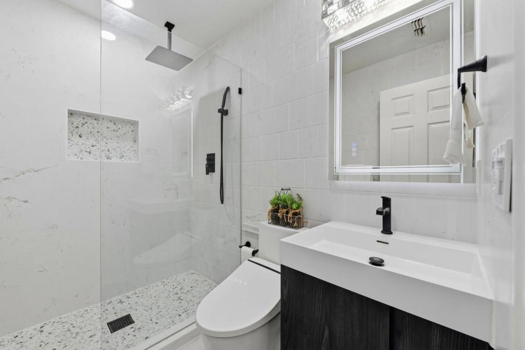 2044 Finley Place Property Photo 34