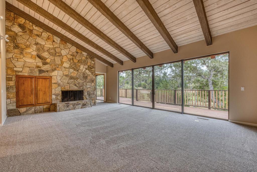 1052 San Carlos Road Property Photo 12