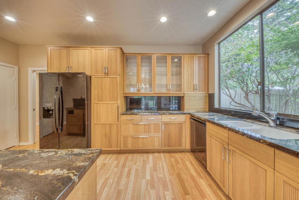 1052 San Carlos Road Property Photo 20