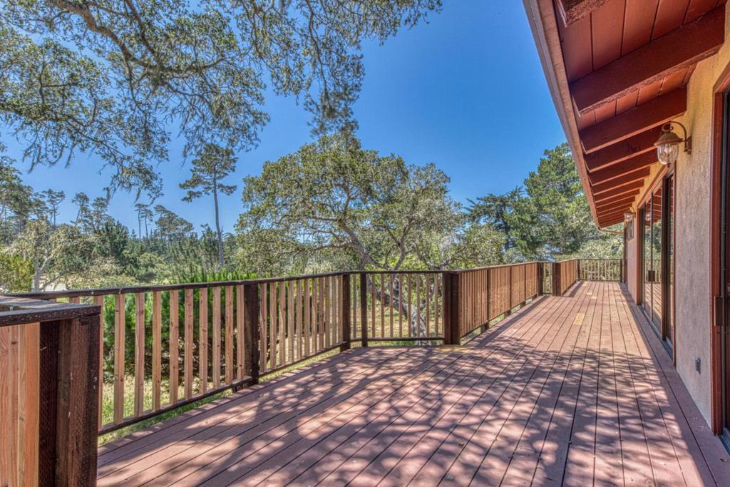 1052 San Carlos Road Property Photo 24