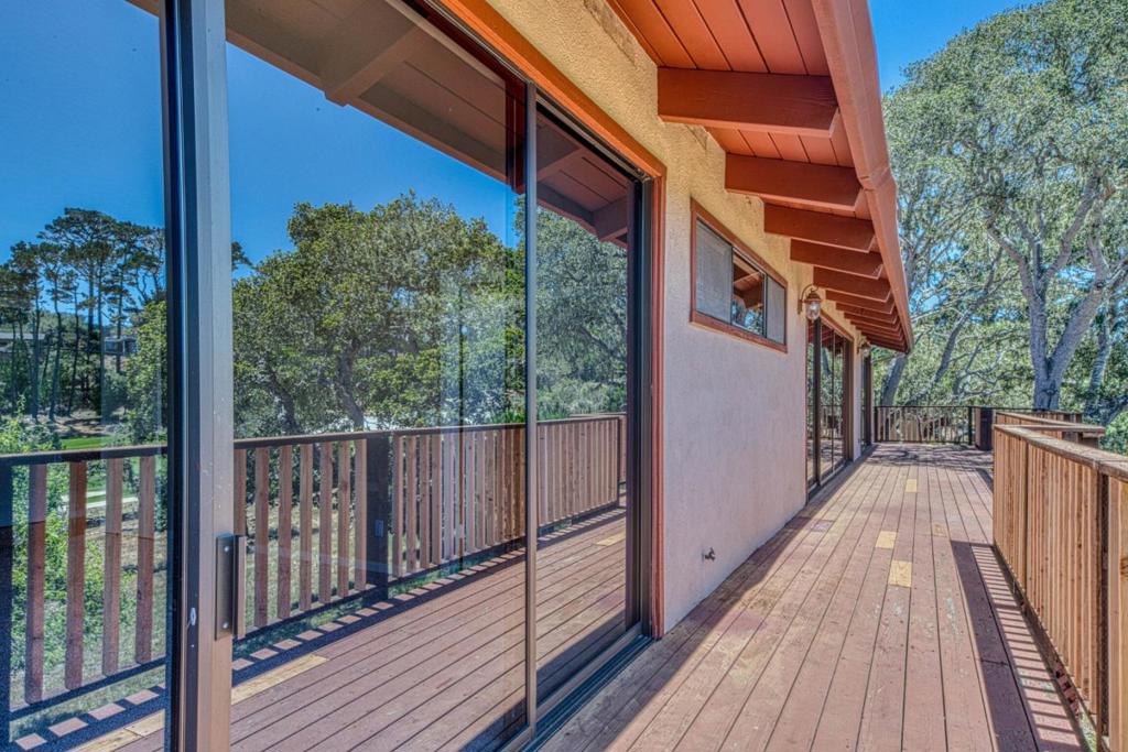 1052 San Carlos Road Property Photo 33