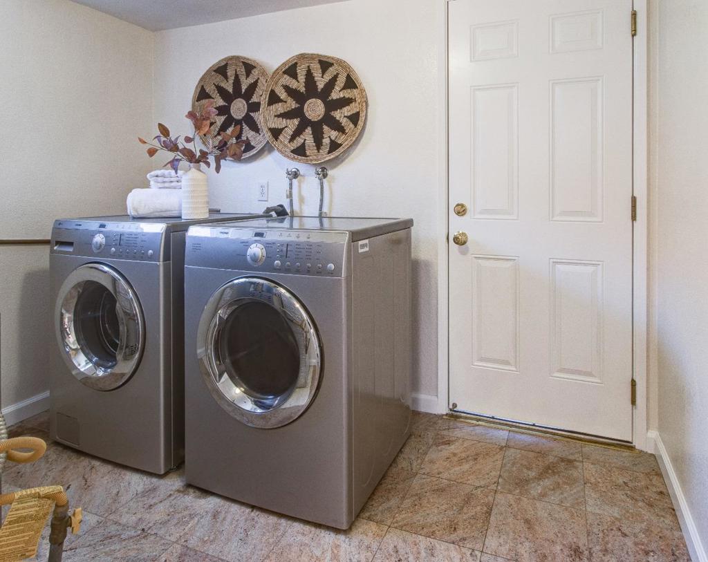 1213 Manet Drive Property Photo 23