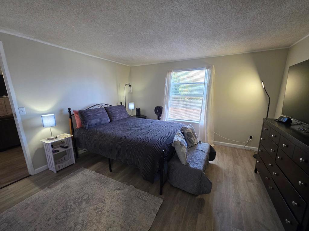 2900 Fairview Road 76 Property Photo 11