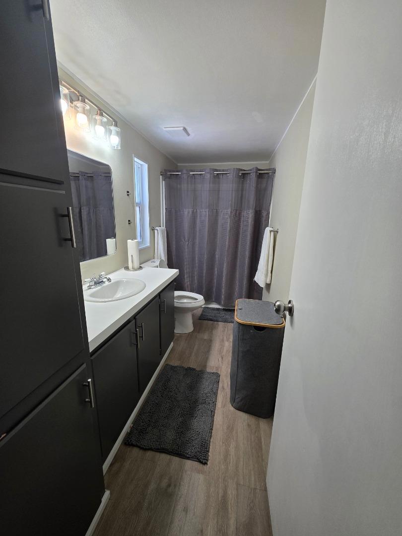 2900 Fairview Road 76 Property Photo 12