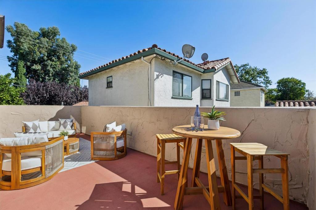 621 Hilmar Street Property Photo 70